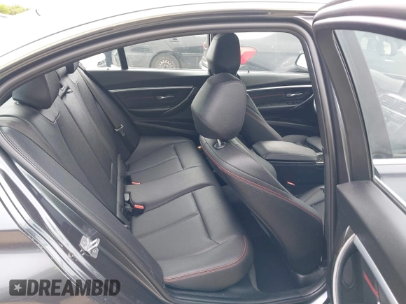 2018 BMW 3 Series 330i xDrive with VIN WBA8D9C55JEM32703, listed as a IAAI auction lot 42478412 with 79,000 mi miles and . Bid and sale history available at DreamBid. Image 8.