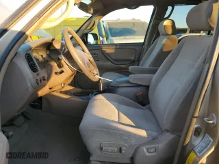 2001 Toyota Sequoia SR5 with VIN 5TDZT34AX1S048641, listed as a Copart auction lot 87735665 with 247,086 mi miles and Salvage Title. Bid and sale history available at carsss.com. Image 7.