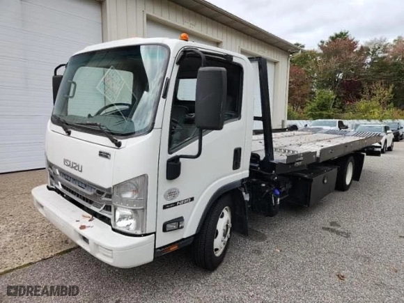 2020 Isuzu NQR DSL REG AT IBT PWL with VIN JALE5W169L7305035, listed as a Copart auction lot 76352564 with 93,159 mi miles and Clean Title. Bid and sale history available at carsss.com. Image 1.
