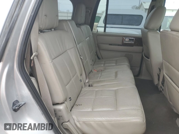 2012 Lincoln Navigator z VIN 5LMJJ2J53CEL01546, wystawiony jako Copart lot #51806275 z przebiegiem 212 022 mil mil oraz Szkoda całkowita • Salvage title. Historia ofert i sprzedaży dostępna na DreamBid. Obrazek 11.