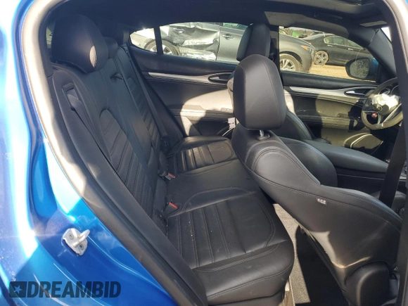 2018 Alfa Romeo Stelvio Ti Sport z VIN ZASFAKNN3J7B98256, wystawiony jako Copart lot #87103094 z przebiegiem 69 666 mil mil oraz Szkoda całkowita • Salvage title. Historia ofert i sprzedaży dostępna na DreamBid. Obrazek 11.