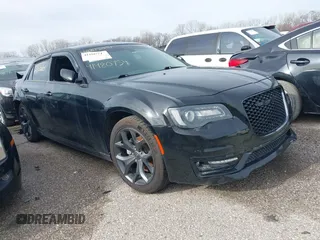 2020 Chrysler 300 Touring with VIN 2C3CCAAG5LH220793, listed as a IAAI auction lot 41480754 with 72,908 mi miles and . Bid and sale history available at DreamBid. Image 1.