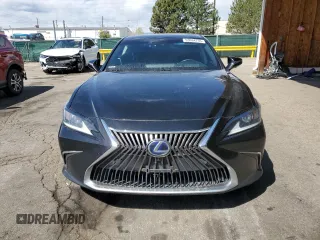 2019 Lexus ES 300h z VIN 58AB21B11KU003746, wystawiony jako Copart lot #53684735 z przebiegiem 260 469 mil mil oraz Szkoda całkowita • Salvage title. Historia ofert i sprzedaży dostępna na DreamBid. Obrazek 5.