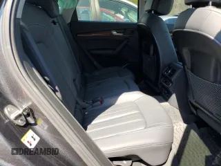 2023 Audi Q5 S line Premium Plus z VIN WA1EAAFY2P2140467, wystawiony jako Copart lot #50005315 z przebiegiem 29 727 mil mil oraz Szkoda całkowita • Salvage title. Historia ofert i sprzedaży dostępna na DreamBid. Obrazek 12.
