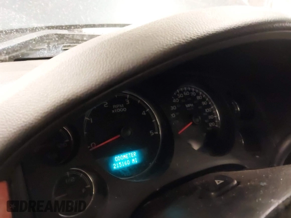 2008 GMC Sierra 2500HD SLT z VIN 1GTHK29648E184776, wystawiony jako IAAI lot #41702854 z przebiegiem 215 160 mil mil oraz . Historia ofert i sprzedaży dostępna na DreamBid. Obrazek 7.