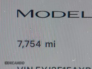 2024 Tesla Model 3 z VIN 5YJ3E1EAXRF754866, wystawiony jako IAAI lot #42082242 z przebiegiem 7 754 mil mil oraz . Historia ofert i sprzedaży dostępna na DreamBid. Obrazek 16.