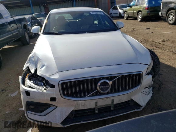 2019 Volvo S60 Inscription with VIN 7JRA22TL6KG012634, listed as a Copart auction lot 39152904 with 46,300 mi miles. Bid and sale history available at carsss.com. Image 5.