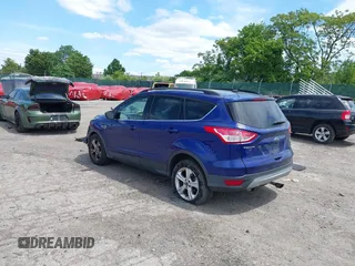 2016 Ford Escape SE z VIN 1FMCU9GX0GUA76647, wystawiony jako IAAI lot #42314233 z przebiegiem 86 010 mil mil oraz . Historia ofert i sprzedaży dostępna na DreamBid. Obrazek 3.
