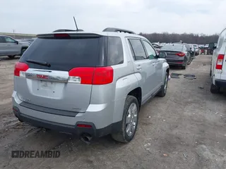 2015 GMC Terrain SLT with VIN 2GKFLXE38F6217989, listed as a IAAI auction lot 41829156 with 97,390 mi miles and . Bid and sale history available at carsss.com. Image 4.