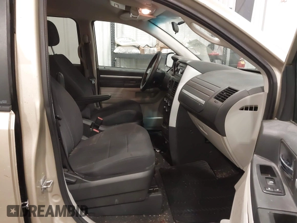 2010 Dodge Grand Caravan SE with VIN 2D4RN4DE6AR341421, listed as a IAAI auction lot 41832983 with 155,171 mi miles and . Bid and sale history available at DreamBid. Image 5.