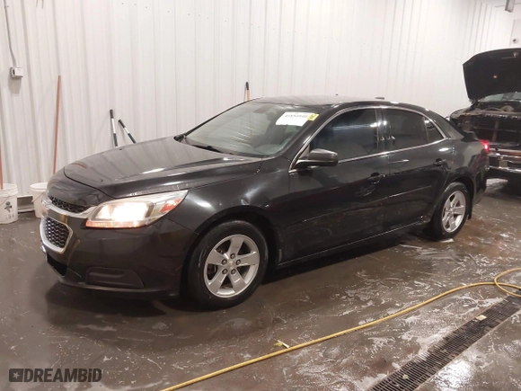 2015 Chevrolet Malibu LS with VIN 1G11A5SL3FF323365, listed as a IAAI auction lot 41854940 with 146,167 mi miles. Bid and sale history available at carsss.com. Image 17.
