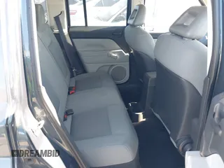 2007 Jeep Patriot Sport with VIN 1J8FF28W87D294692, listed as a IAAI auction lot 42236349 with 127,859 mi miles and . Bid and sale history available at DreamBid. Image 8.