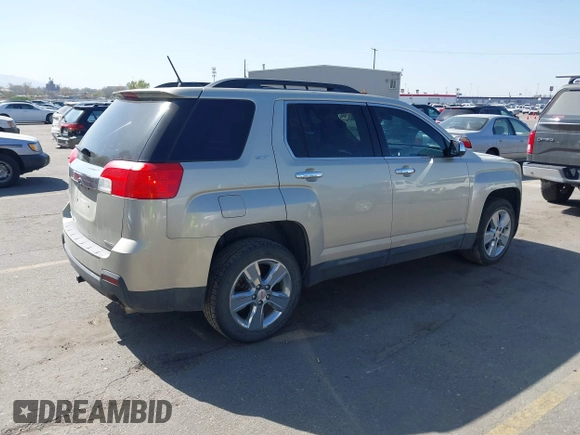 2015 GMC Terrain SLT z VIN 2GKFLXE37F6412840, wystawiony jako IAAI lot #41979504 z przebiegiem 146 744 mil mil oraz . Historia ofert i sprzedaży dostępna na DreamBid. Obrazek 4.