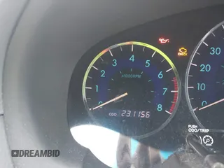 2008 Toyota Sienna XLE z VIN 5TDZK22C38S117648, wystawiony jako IAAI lot #42305609 z przebiegiem 231 156 mil mil oraz . Historia ofert i sprzedaży dostępna na DreamBid. Obrazek 7.
