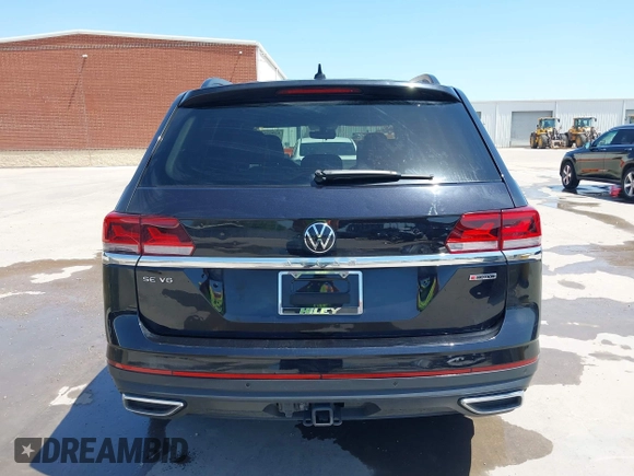 2022 Volkswagen Atlas SE with VIN 1V2HR2CA1NC549980, listed as a IAAI auction lot 42003986 with 53,768 mi miles and . Bid and sale history available at DreamBid. Image 16.