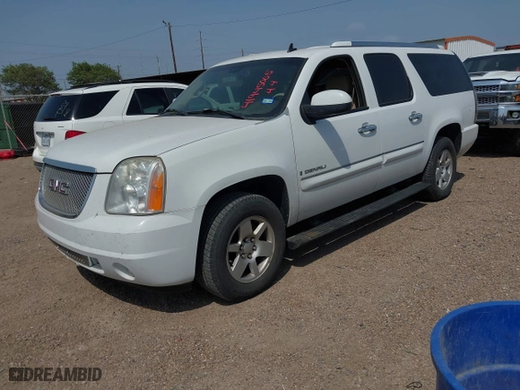 2008 GMC Yukon XL Denali with VIN 1GKFK66808J103143, listed as a IAAI auction lot 41945005 with 206,696 mi miles. Bid and sale history available at carsss.com. Image 16.