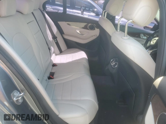 2017 Mercedes-Benz C 300 с VIN 55SWF4JB0HU185193, выставлен на аукционе Copart как лот 61036025 с пробегом 128 352 миль миль и Чистый • Clean title. История ставок и продаж доступна на DreamBid. Изображение 10.