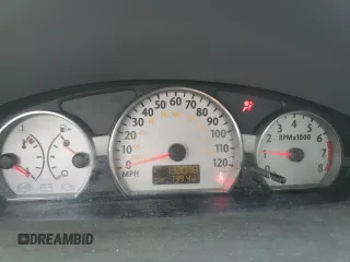 2006 Saturn ION z VIN 1G8AL55F56Z155177, wystawiony jako Copart lot #82912564 z przebiegiem 132 078 mil mil oraz Szkoda całkowita • Salvage title. Historia ofert i sprzedaży dostępna na DreamBid. Obrazek 9.