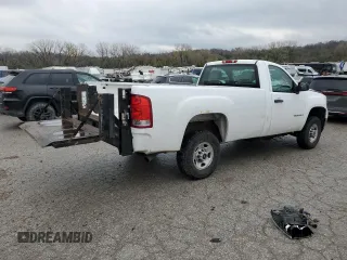 2009 GMC Sierra 1500 with VIN 1GTHC44K79E142956, listed as a Copart auction lot 80669944 with 309,022 mi miles and Salvage Title. Bid and sale history available at DreamBid. Image 3.