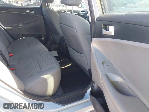 2012 Hyundai Sonata GLS with VIN 5NPEB4AC5CH369721, listed as a IAAI auction lot 42092971 with 125,089 mi miles and . Bid and sale history available at carsss.com. Image 8.