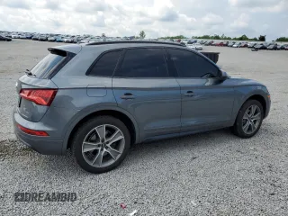 2019 Audi Q5 Premium Plus with VIN WA1BNAFY1K2017808, listed as a Copart auction lot 59008895 with 86,084 mi miles and Salvage title. Bid and sale history available at DreamBid. Image 3.