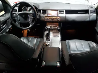 2011 Land Rover Range Rover Sport SC with VIN SALSH2E42BA708927, listed as a Copart auction lot 57239205 with 138,883 mi miles and Salvage title. Bid and sale history available at DreamBid. Image 8.