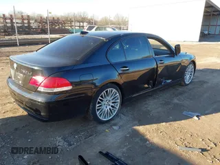 2007 BMW 7 Series 750Li with VIN WBAHN83517DT65412, listed as a IAAI auction lot 41400220 with 99,965 mi miles. Bid and sale history available at carsss.com. Image 4.