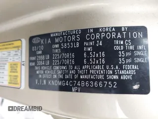 2011 Kia Sedona LX with VIN KNDMG4C74B6366752, listed as a IAAI auction lot 41920267 with 100,616 mi miles. Bid and sale history available at carsss.com. Image 9.