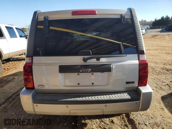 2007 Jeep Commander Sport with VIN 1J8HH48PX7C673254, listed as a Copart auction lot 88316325 with 107,899 mi miles and Salvage Title. Bid and sale history available at carsss.com. Image 6.