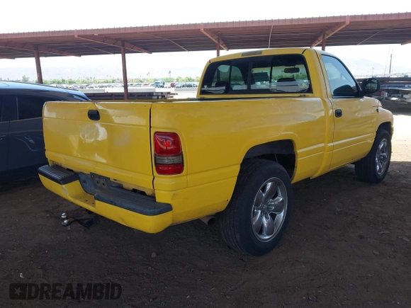 2000 Dodge 1500 z VIN 1B7HC16ZXYS543037, wystawiony jako IAAI lot #42477808 z przebiegiem 165 294 mil mil oraz . Historia ofert i sprzedaży dostępna na DreamBid. Obrazek 4.