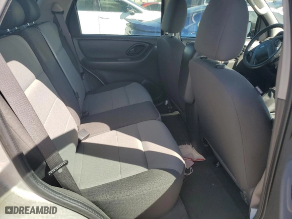 2007 Ford Escape XLS with VIN 1FMCU02Z07KB36040, listed as a Copart auction lot 74043354 with 0 mi miles and Salvage Title. Bid and sale history available at carsss.com. Image 11.