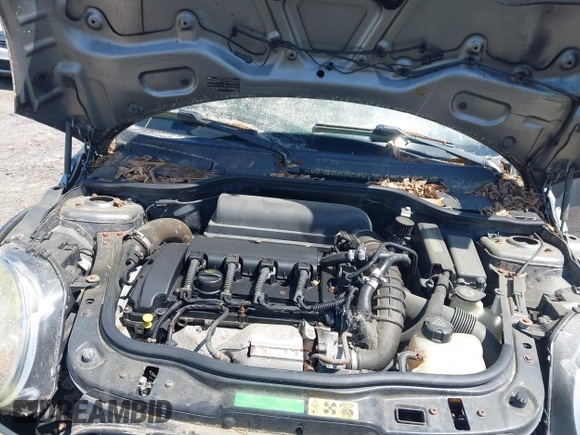 2009 MINI Hardtop S with VIN WMWMF73579TT96047, listed as a IAAI auction lot 42294180 with 109,331 mi miles and . Bid and sale history available at DreamBid. Image 10.