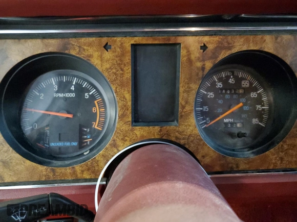 1988 Ford Bronco with VIN 1FMCU14T4JUA54161, listed as a Copart auction lot 76312054 with 34,932 mi miles and Salvage title. Bid and sale history available at DreamBid. Image 9.