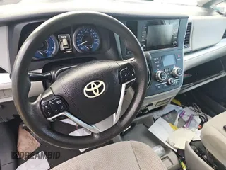 2020 Toyota Sienna L с VIN 5TDZZ3DC5LS041468, выставлен на аукционе IAAI как лот 42785544 с пробегом 117 615 миль миль и . История ставок и продаж доступна на DreamBid. Изображение 28.