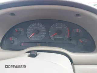 2001 Ford Mustang Standard z VIN 1FAFP40451F185277, wystawiony jako IAAI lot #42186086 z przebiegiem 170 430 mil mil oraz . Historia ofert i sprzedaży dostępna na DreamBid. Obrazek 7.