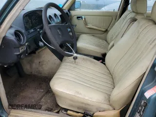 1984 Mercedes-Benz 300 with VIN WDBAB33A1EA006099, listed as a Copart auction lot 72606344 with 336,416 mi miles and Clean Title. Bid and sale history available at carsss.com. Image 7.