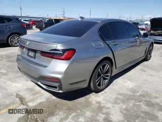 2020 BMW 7 Series 740i with VIN WBA7T2C01LGF96731, listed as a Copart auction lot 47431263 with 43,741 mi miles. Bid and sale history available at carsss.com. Image 3.