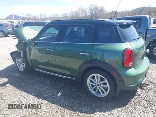 2016 MINI Countryman S z VIN WMWZC5C50GWU03242, wystawiony jako IAAI lot #41912462 z przebiegiem 68 477 mil mil oraz . Historia ofert i sprzedaży dostępna na DreamBid. Obrazek 3.