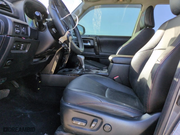 2019 Toyota 4Runner SR5 with VIN JTEBU5JR9K5675869, listed as a Copart auction lot 46940085 with 0 mi miles and Salvage Title. Bid and sale history available at carsss.com. Image 7.