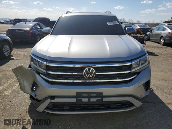 2021 Volkswagen Atlas 3.6L V6 SE w/Technology with VIN 1V2KR2CA4MC562064, listed as a Copart auction lot 50598235 with 67,193 mi miles and Salvage Title. Bid and sale history available at carsss.com. Image 5.