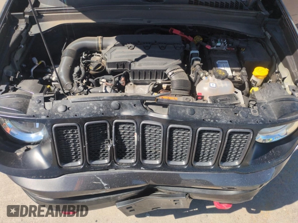 2021 Jeep Renegade Trailhawk with VIN ZACNJDC13MPM09881, listed as a Copart auction lot 57491455 with 24,668 mi miles and Salvage title. Bid and sale history available at DreamBid. Image 12.