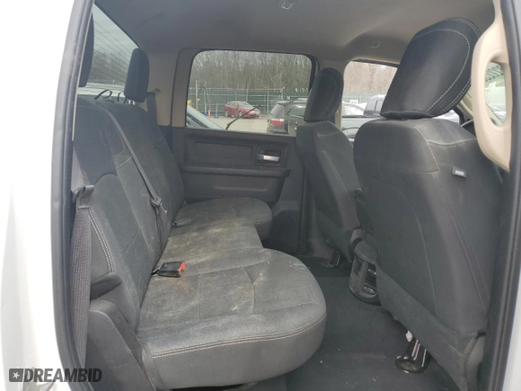 2019 Ram 2500 Tradesman with VIN 3C6UR5HJ7KG683600, listed as a Copart auction lot 48222334 with 131,995 mi miles and Salvage Title. Bid and sale history available at carsss.com. Image 10.