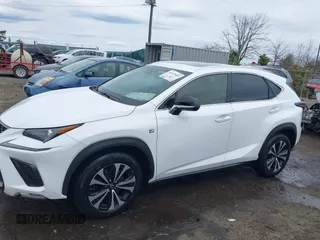 2019 Lexus NX 300 z VIN JTJBARBZ2K2196212, wystawiony jako IAAI lot #41875609 z przebiegiem 108 897 mil mil oraz . Historia ofert i sprzedaży dostępna na DreamBid. Obrazek 14.