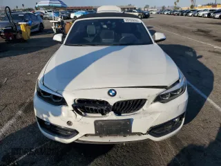 2020 BMW 2 Series 230i with VIN WBA2M7C05L7F00152, listed as a Copart auction lot 42153435 with 25,690 mi miles and Salvage Title. Bid and sale history available at carsss.com. Image 5.