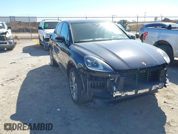 2023 Porsche Cayenne z VIN WP1AA2AY7PDA09992, wystawiony jako IAAI lot #41728738 z przebiegiem 22 226 mil mil oraz . Historia ofert i sprzedaży dostępna na DreamBid. Obrazek 1.