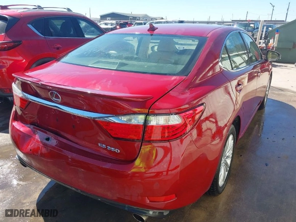 2013 Lexus ES 350 4dr Sdn with VIN JTHBK1GG0D2070425, listed as a IAAI auction lot 41715205 with 96,240 mi miles. Bid and sale history available at carsss.com. Image 4.