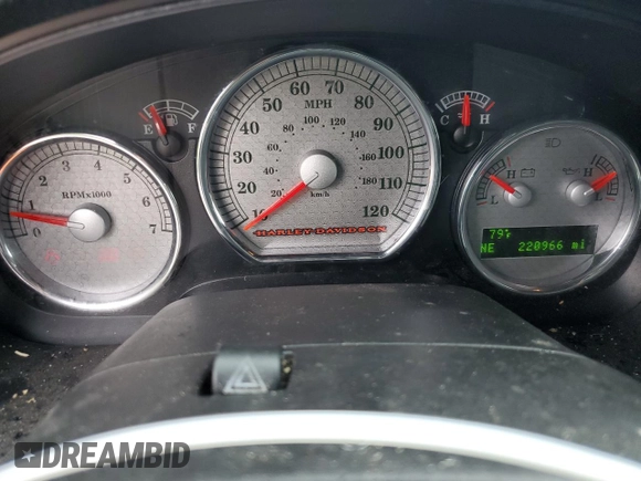 2006 Ford F-150 XLT z VIN 1FTRX12566FA71016, wystawiony jako Copart lot #63500075 z przebiegiem 220 966 mil mil oraz Szkoda całkowita • Salvage title. Historia ofert i sprzedaży dostępna na DreamBid. Obrazek 9.