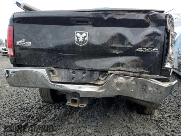 2018 Ram 2500 Big Horn with VIN 3C6UR5ML7JG411893, listed as a Copart auction lot 68948564 with 84,307 mi miles and Salvage title. Bid and sale history available at DreamBid. Image 6.