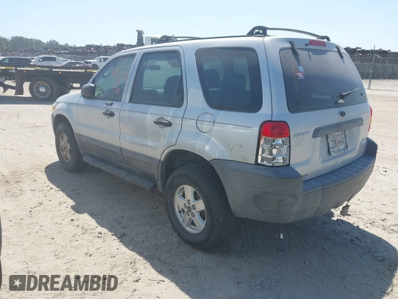 2005 Ford Escape XLS Value with VIN 1FMYU02Z35KD14123, listed as a IAAI auction lot 41989367 with 255,422 mi miles. Bid and sale history available at carsss.com. Image 3.