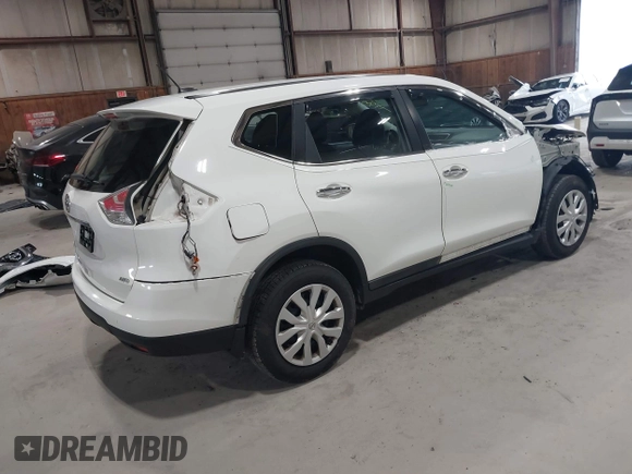2015 Nissan Rogue SL with VIN 5N1AT2MV5FC874814, listed as a IAAI auction lot 41929845 with 186,321 mi miles. Bid and sale history available at carsss.com. Image 4.